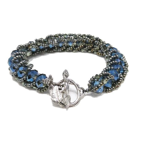 Artisan Blue Iridescent Crystal Seed Bead Bracelet, Toggle Clasp, 7 1/2 Inches - Picture 2 of 8